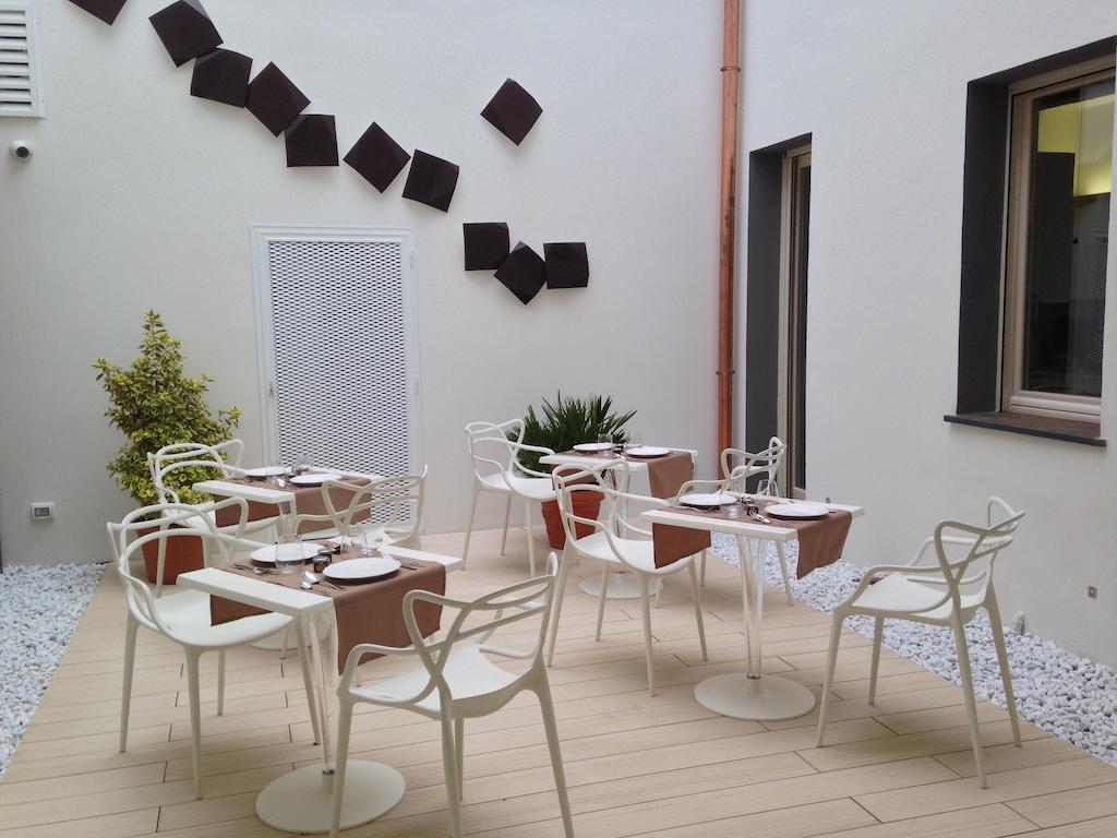 Borgoleoni 18 - Room And Breakfast Феррара Екстер'єр фото